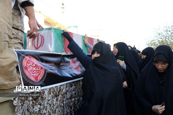 تشییع پیکرهای مطهر 7  آلاله فاطمی در قم