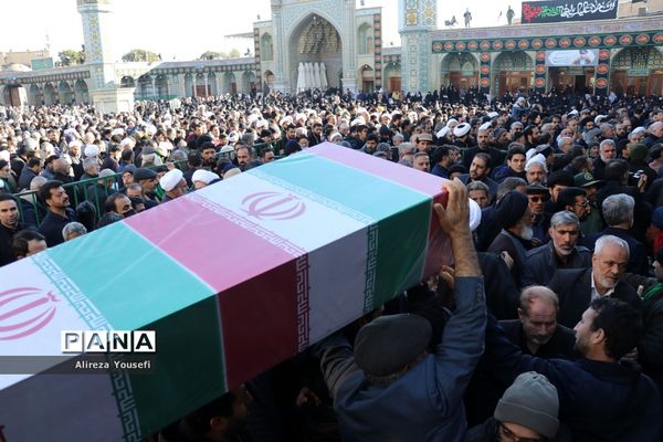 تشییع پیکرهای مطهر 7  آلاله فاطمی در قم