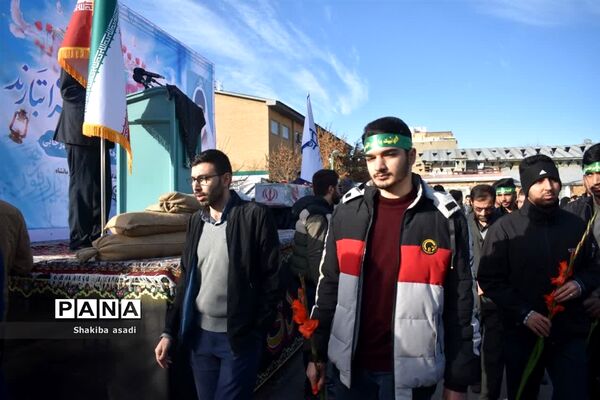 تشییع شهید گمنام در دانشگاه فرهنگیان کرمانشاه