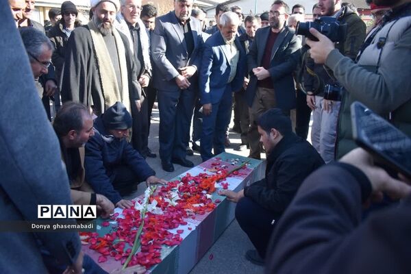 تشییع شهید گمنام در دانشگاه فرهنگیان کرمانشاه