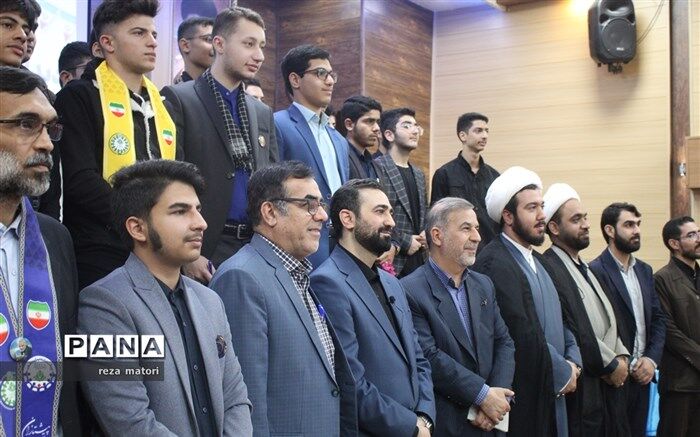 دغدغه‌های نوجوانان نخبه در جلسه با معاون جوانان وزیر ورزش/فیلم