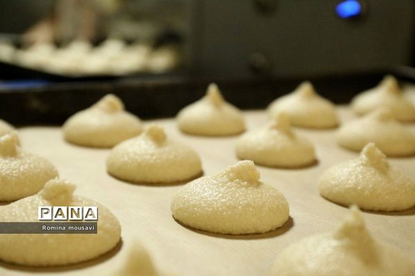 یک روز در کارگاه تهیه «قرابیه»