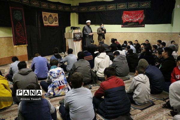 مراسم هیات دانش‌آموزان دبیرستان گوهرتاج ترابی زاده قم