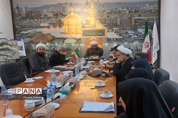 نشست معاون استاندار خراسان رضوی با تشکل‌های دانش‌آموزی ناحیه ۵