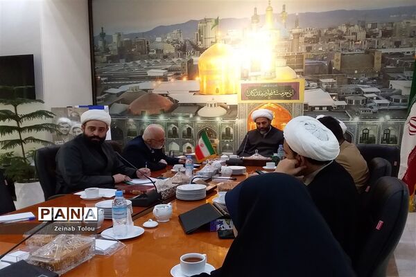 نشست معاون استاندار خراسان رضوی با تشکل‌های دانش‌آموزی ناحیه ۵