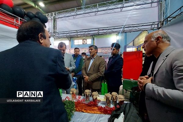 جشنواره استانی گیاهان دارویی پژوهش‌سراهای دانش‌آموزی