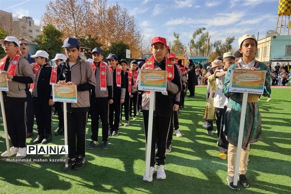 افتتاحیه المپیاد ورزشی امیدستان در مدرسه ابوالفضل ناحیه ۱