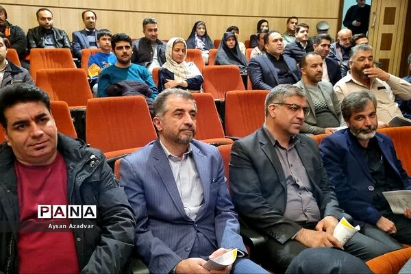 نکوداشت هفته پژوهش و سومین گردهمایی خانه نخبگان دماوند