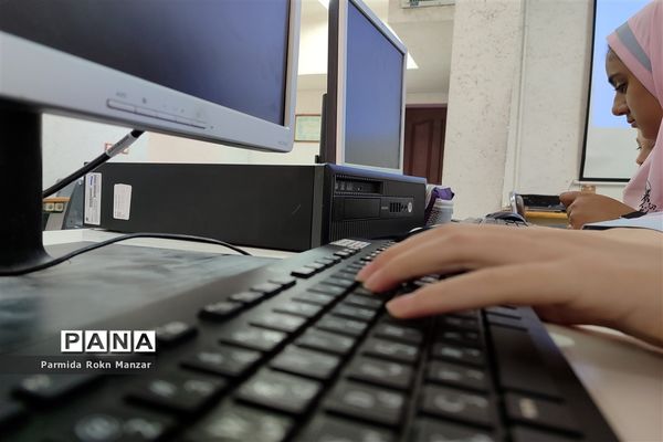 کارگاه کامپیوتردر پژوهشسرای رازی