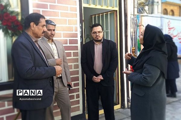 برگزاری جشن یلدا در دبیرستان حدیث مهر قرچک