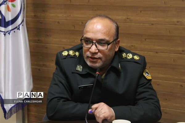 جلسه شورای اداری آموزش و پرورش ناحیه یک بهارستان