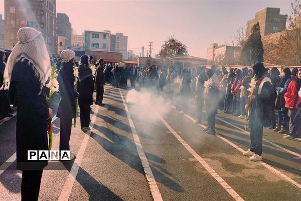 تشییع  پیکر مطهر شهید گمنام در دبیرستان‌های اشتهارد