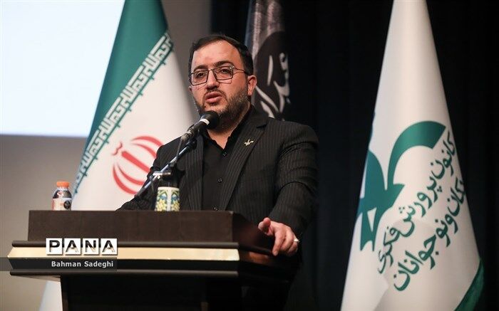 علامتی: قصه‌گویی باید در جامعه ساری و جاری باشد