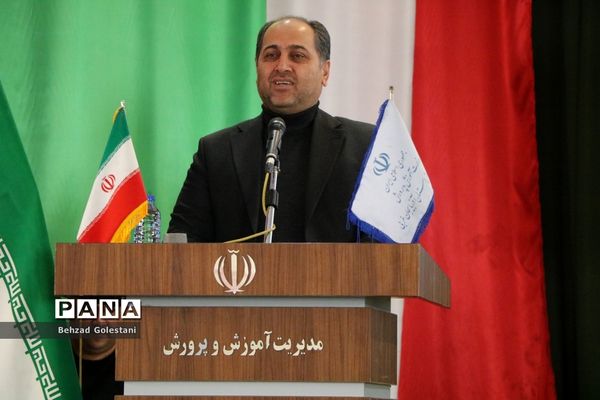 اختتامیه چهل و یکمین جشنواره فرهنگی هنری در آذربایجان غربی