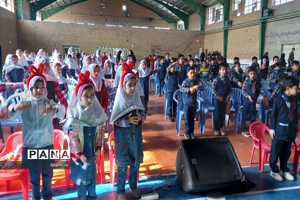 مراسم یلدا در مدرسه نیکان شهر جوادآباد