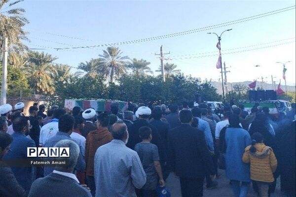 تشییع پیکر شهید گمنام در شهرستان حاجی‌آباد