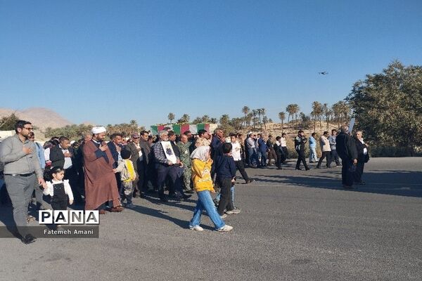 تشییع پیکر شهید گمنام در شهرستان حاجی‌آباد