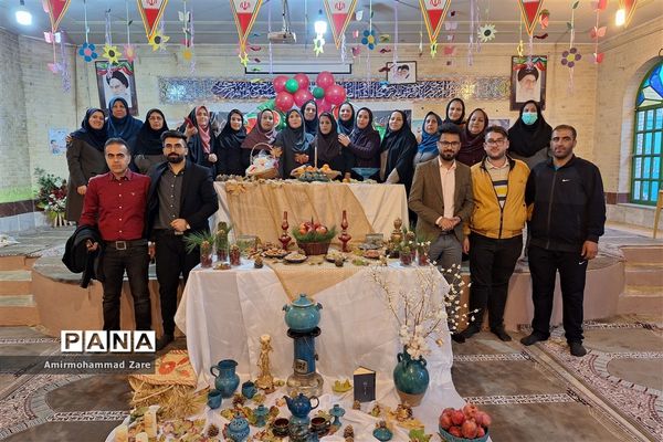 جشن شب یلدا در دبستان‌های ناحیه 3 شیراز