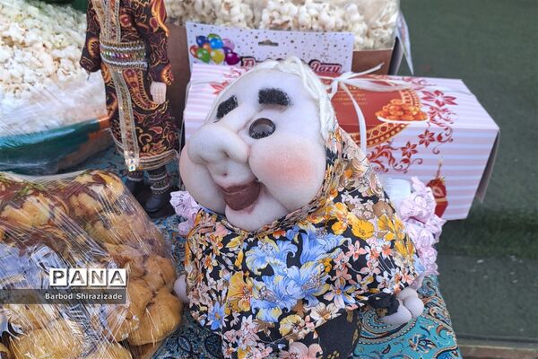 جشن شب یلدا در دبستان‌های ناحیه 3 شیراز
