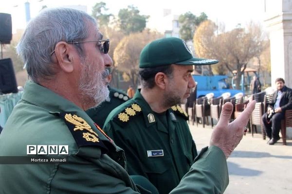 رزمایش کمک مومنانه اهدای مایحتاج در شهرری