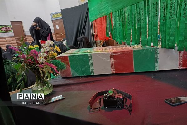 جلوه‌هایی از ارادت دانش‌آموزان مدارس قم به اهل بیت(ع) و شهدا-3