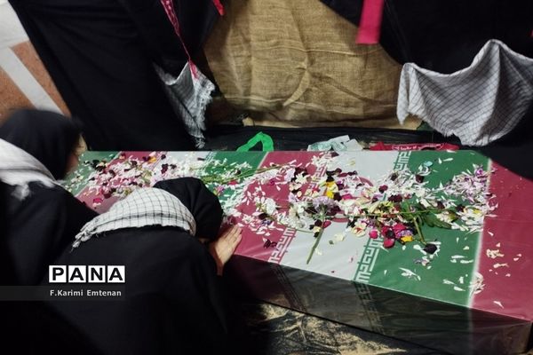 جلوه‌هایی از ارادت دانش‌آموزان مدارس قم به اهل بیت(ع) و شهدا-3