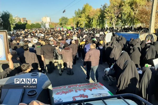 جلوه‌هایی از ارادت دانش‌آموزان مدارس قم به اهل بیت(ع) و شهدا-3