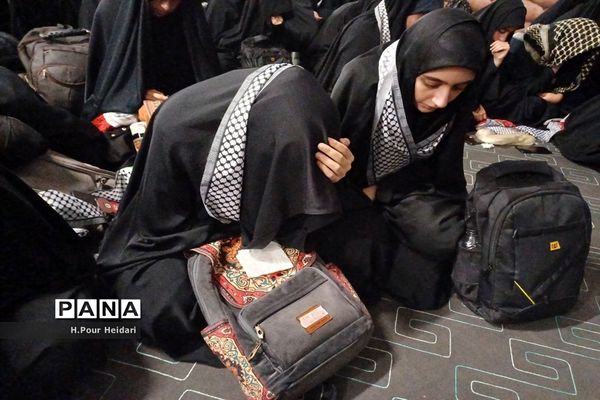 جلوه‌هایی از ارادت دانش‌آموزان مدارس قم به اهل بیت(ع) و شهدا-3