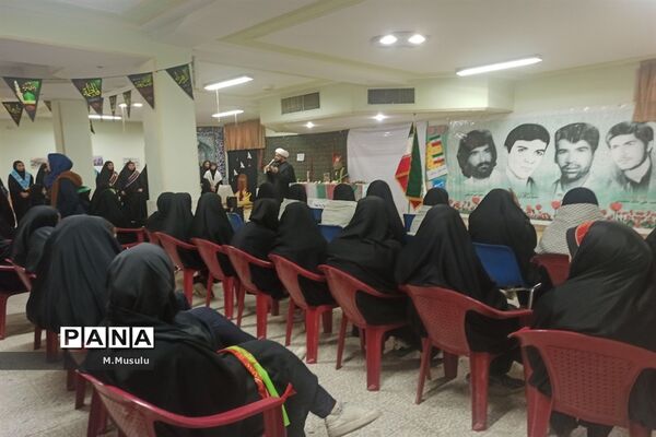 جلوه‌هایی از ارادت دانش‌آموزان مدارس قم به اهل بیت(ع) و شهدا-3