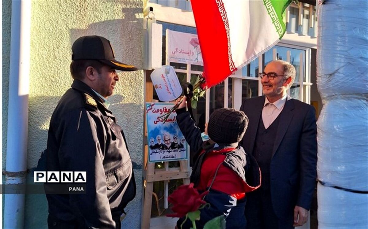 زنگ مقاومت و ایستادگی توسط فرزند شهیدمدافع حرم در مراغه نواخته شد