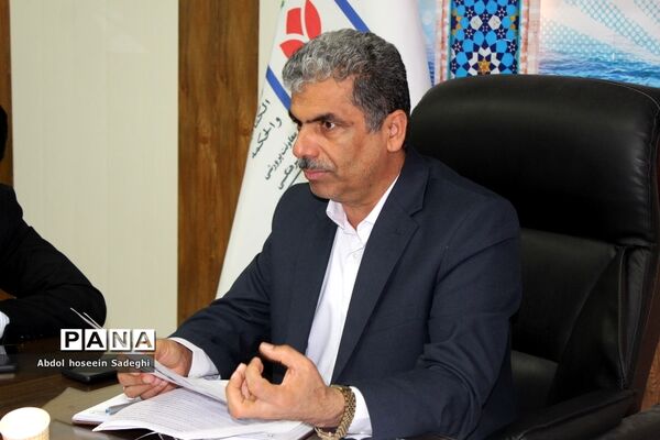 جلسه بزرگداشت چهارمین یادواره شهادت حاج قاسم سلیمانی ، هفته بصیرت و دهه مقاومت آموزش و پرورش استان بوشهر