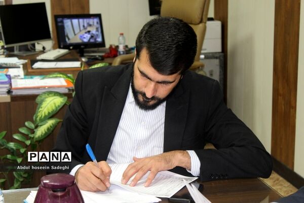 جلسه بزرگداشت چهارمین یادواره شهادت حاج قاسم سلیمانی ، هفته بصیرت و دهه مقاومت آموزش و پرورش استان بوشهر