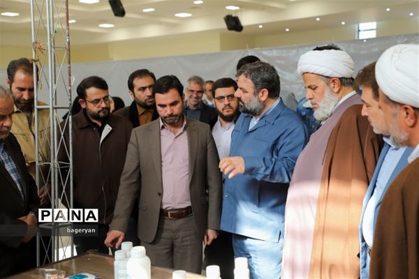 نمایشگاه روایت پیشرفت در بیرجند