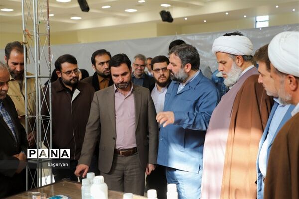 نمایشگاه روایت پیشرفت در بیرجند