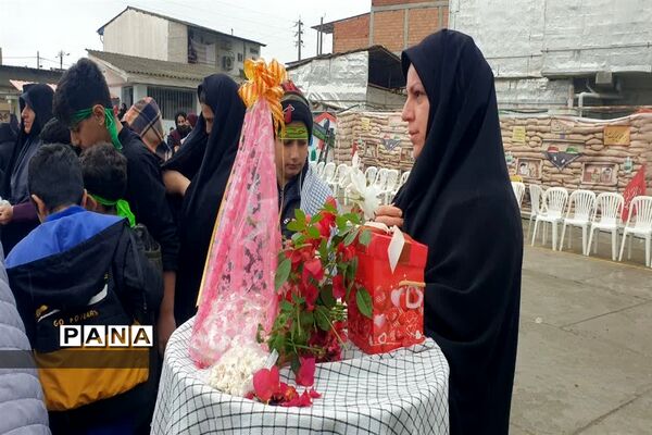 مراسم استقبال از شهید گمنام در دبستان شهید قدوسی کلوده