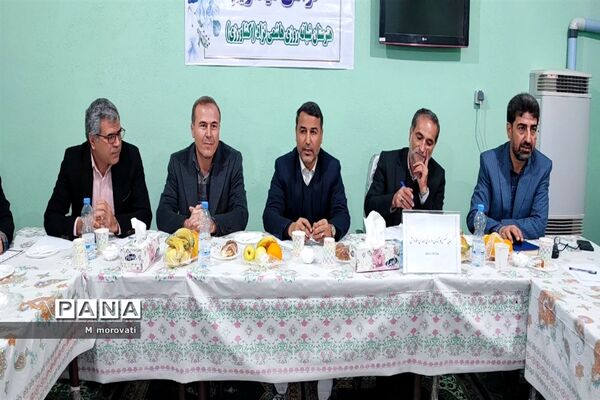 بازدید از کاشت قارچ و  گلخانه کاشت و پرورش خیار در هنرستان کشاورزی هاشمی نژاد شهر آشخانه