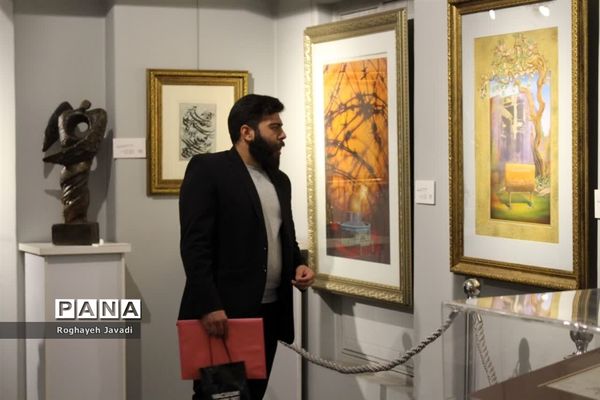 بازدید کارشناسان فرهنگی و هنری شهرستان‌های استان تهران از حوزه هنری انقلاب اسلامی