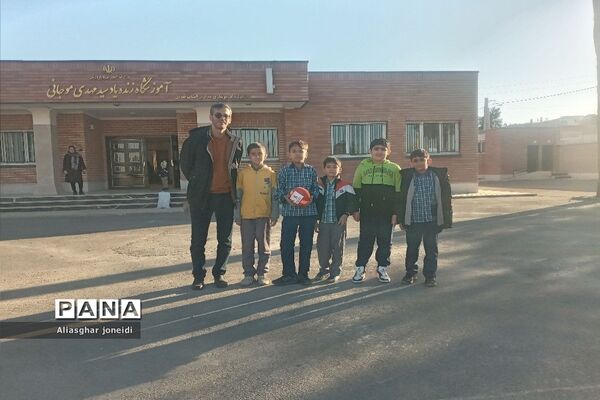 اردوی دانش‌آموزان آموزشگاه‌های شیخ جنید و علامه طباطبایی در دارالقرآن شهرستان پیشوا