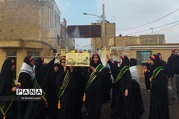 جلوه هایی از ارادت دانش‌آموزان مدارس قم به اهل بیت(ع) و شهدا-1