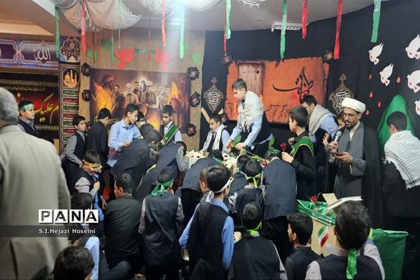 جلوه هایی از ارادت دانش‌آموزان مدارس قم به اهل بیت(ع) و شهدا-1