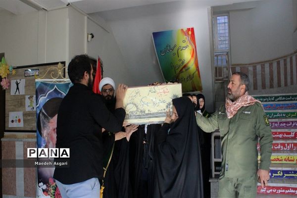 جلوه‌هایی از ارادت دانش‌آموزان مدارس قم به اهل بیت(ع) و شهدا-2