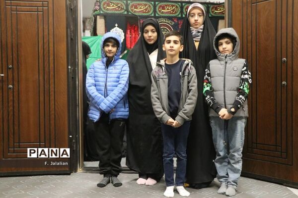 جلوه‌هایی از ارادت دانش‌آموزان مدارس قم به اهل بیت(ع) و شهدا-2