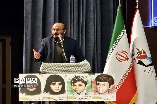 نخستین یادواره شهدای دانش آموز استان قزوین