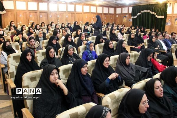 دهمین کنگره سراسری شعر کویربه میزبانی ابرکوه