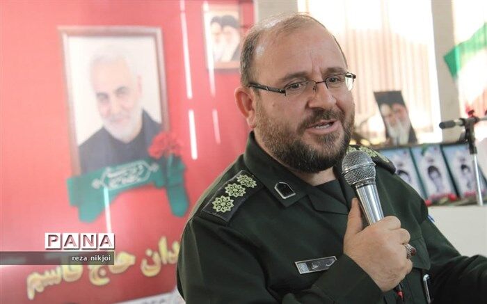 تفکر و سبک زندگی شهید سلیمانی تا ابد الگوی ایرانیان خواهد بود 