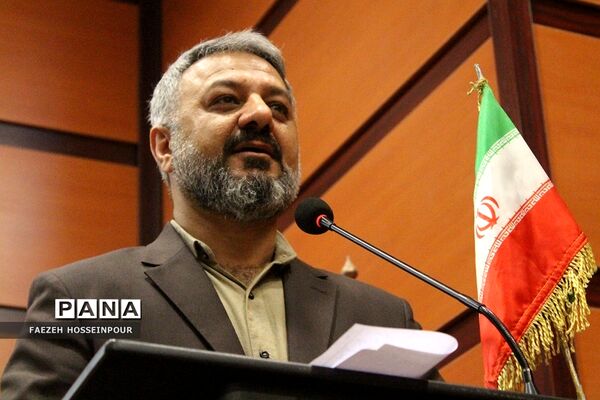 نشست کیفیت بخشی به عملکرد مدیریت مراکز آموزشی در بهارستان دو