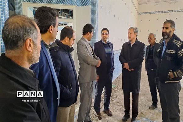 بازدید و پیگیری روند ساخت و تجهیز استخر دانش‌آموزی در قوچان