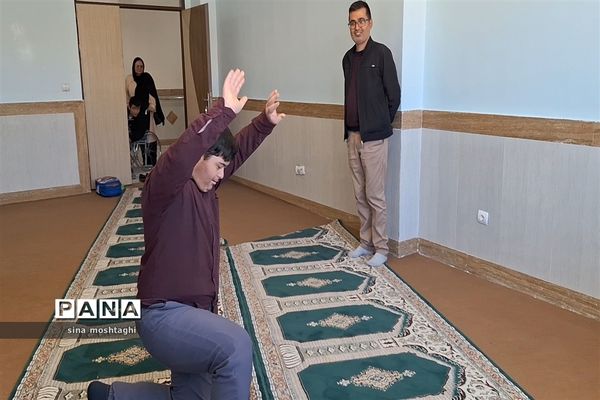 اجرای طرح شهید طوقانی با هدف آشنایی دانش‌آموزان پسر دوره دوم ابتدایی با ورزش زورخانه‌ای