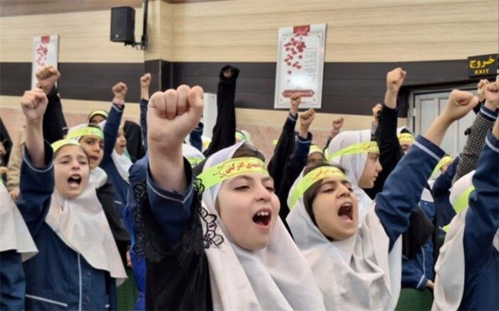 همه ملت ایران حاج قاسم هستند