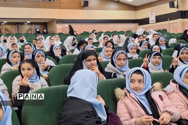 اجتماع بزرگ حاج قاسم سلیمانی در البرز